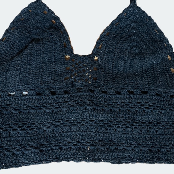 crocheted midriff halter top small - Picture 7 of 7